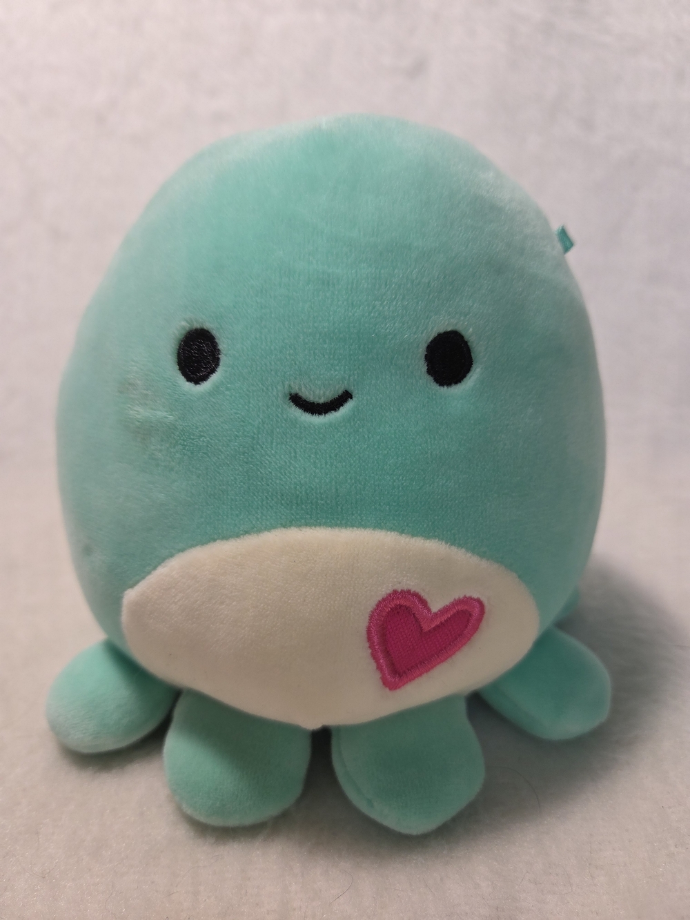 ZOBEY the Octopus Squishmallows 5" Aqua Teal Plush with Pink Heart NO HANGTAG